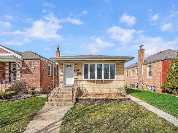 11232 S Albany Avenue , Chicago, IL 60655