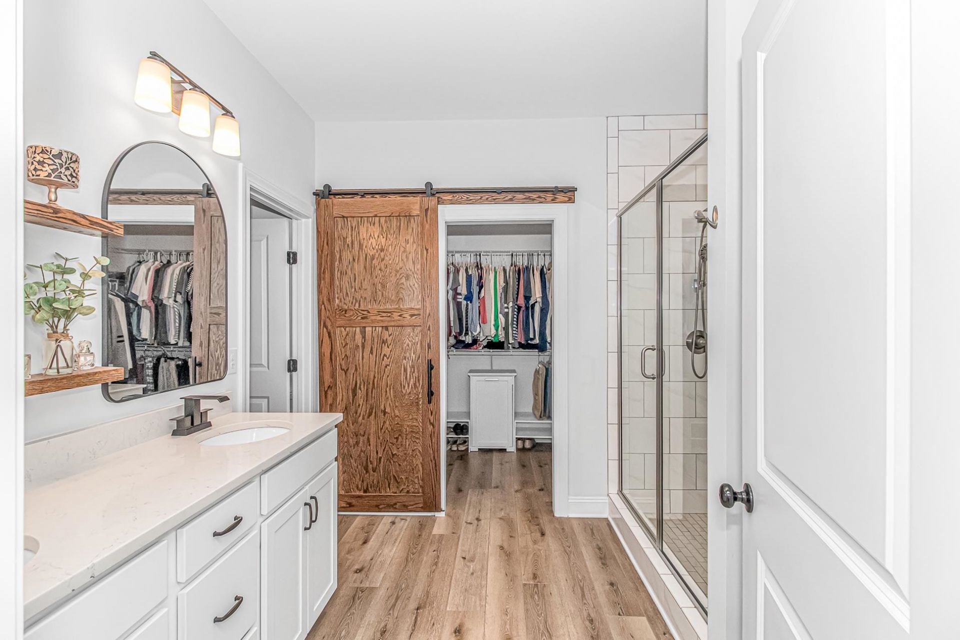 233 Outboard Dr. Photo 15