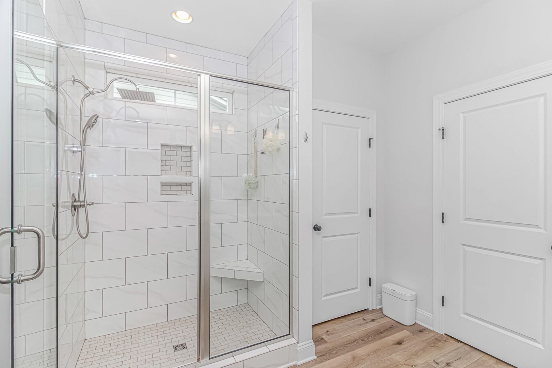 233 Outboard Dr. Photo 16