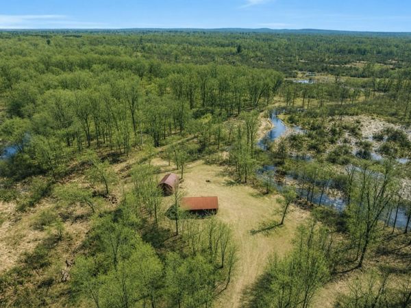 551 Chicago Avenue, Coloma, WI 54930