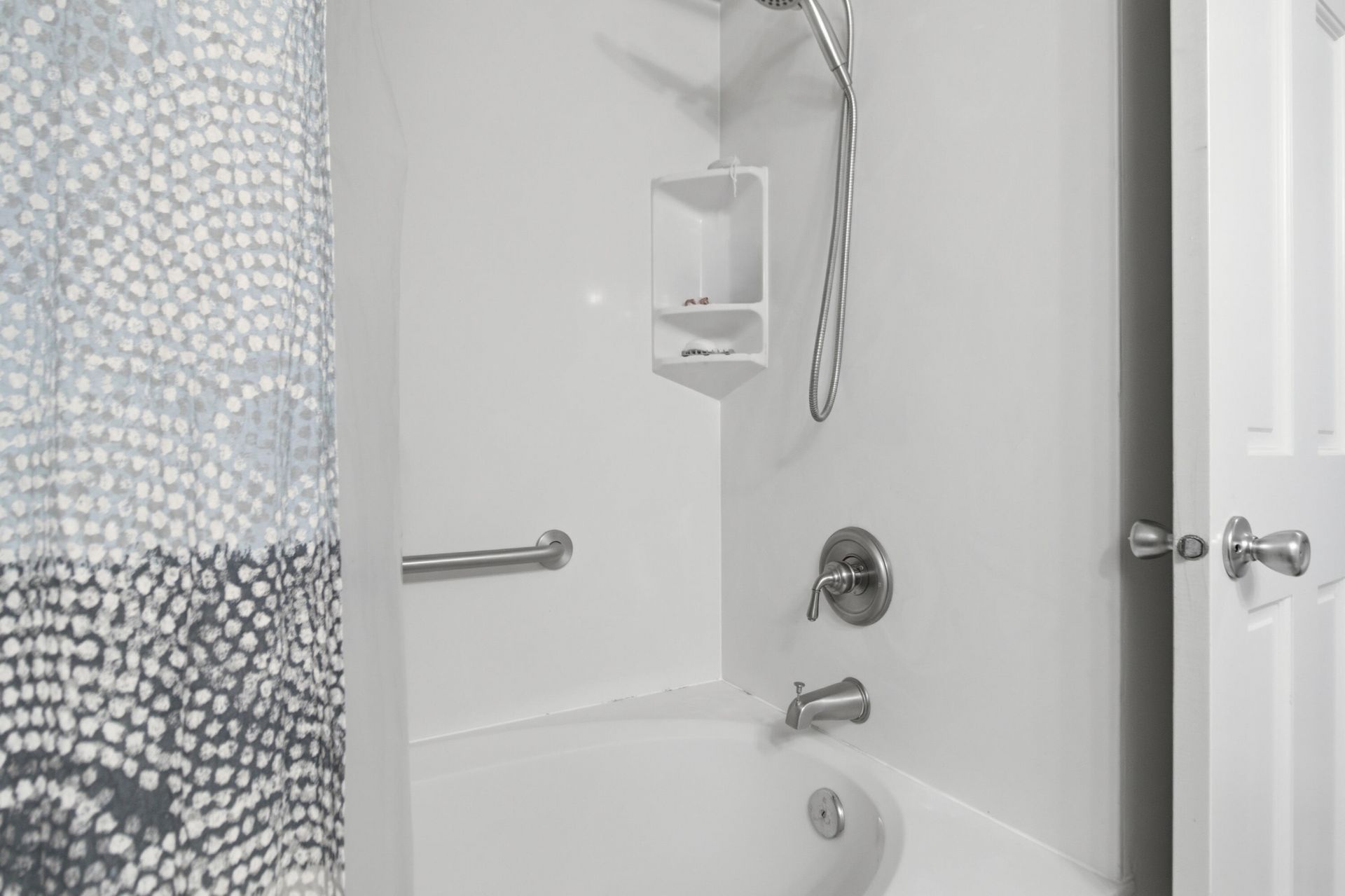 14 Lockwood Drive Photo 22