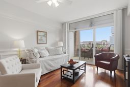 14 Lockwood Drive photo 4