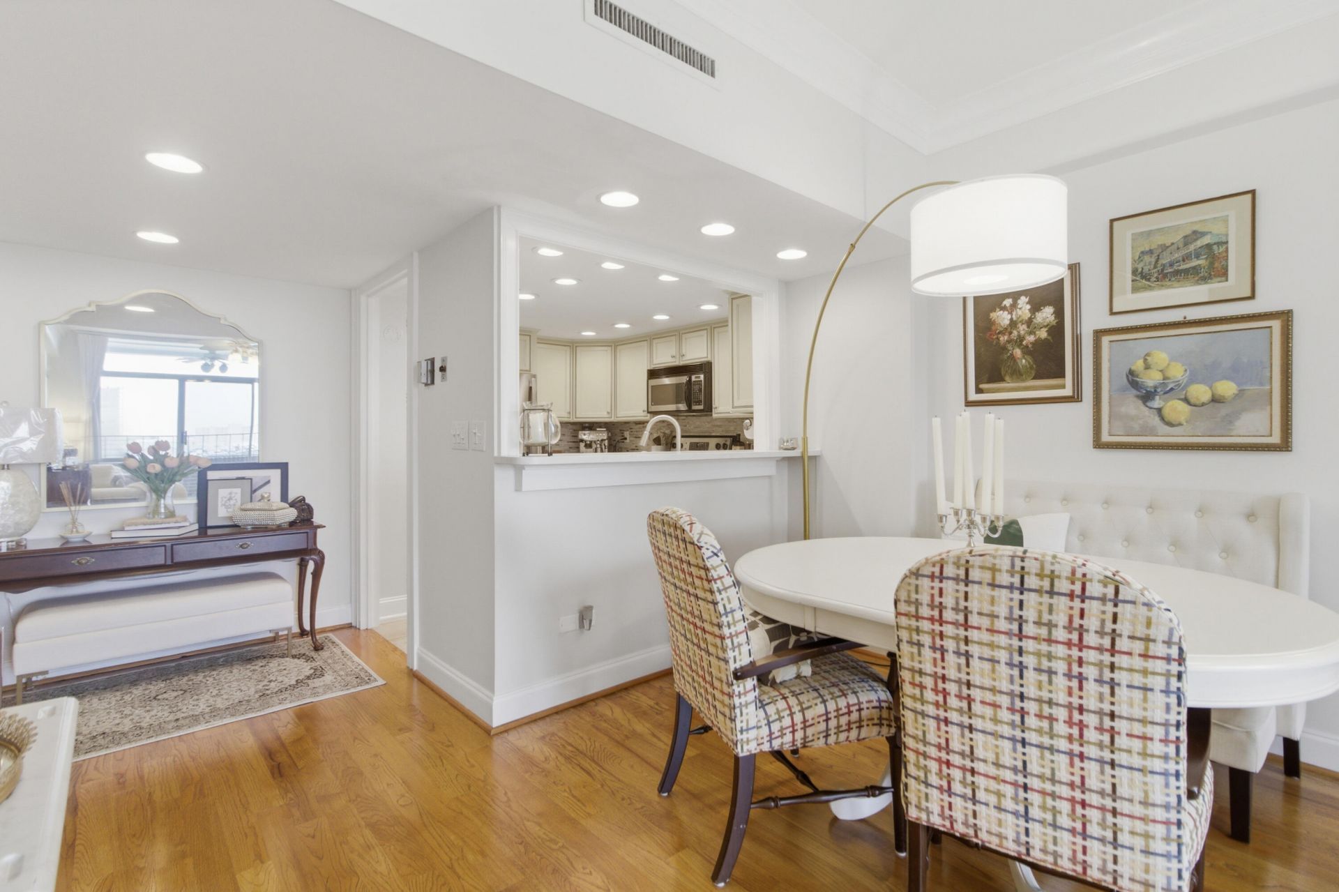 14 Lockwood Drive Photo 4