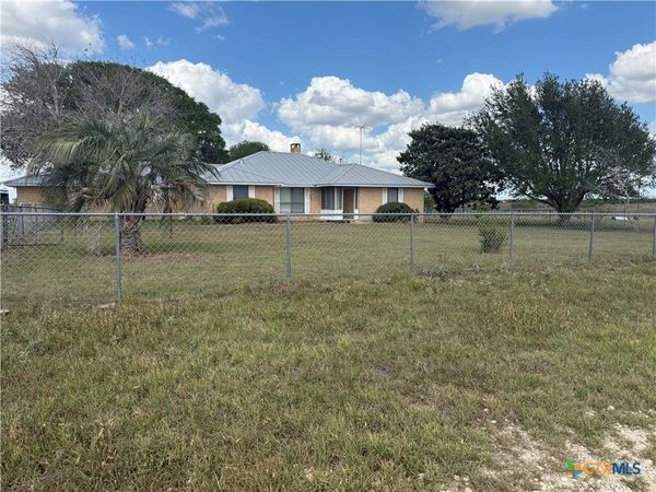 4489 County Road 240, Hallettsville, TX 77964