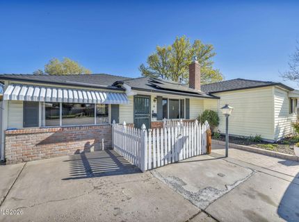 18 E Prater Way, Sparks, NV 89431 Photo