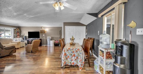 18 E Prater Way, Sparks, NV 89431 Photo