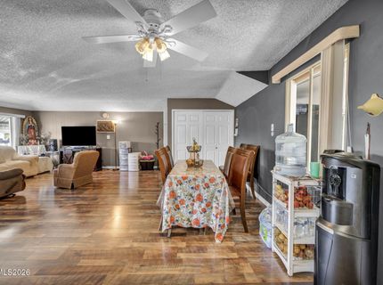 18 E Prater Way, Sparks, NV 89431 Photo