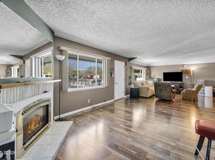 18 E Prater Way, Sparks, NV 89431 Photo