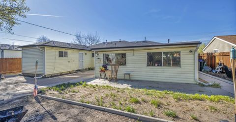 18 E Prater Way, Sparks, NV 89431 Photo