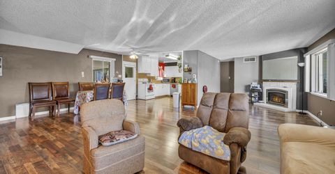 18 E Prater Way, Sparks, NV 89431 Photo