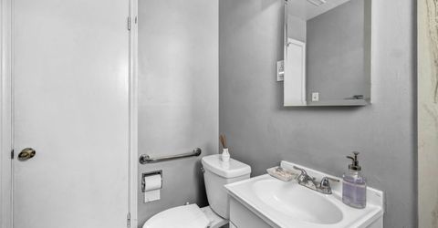 18 E Prater Way, Sparks, NV 89431 Photo