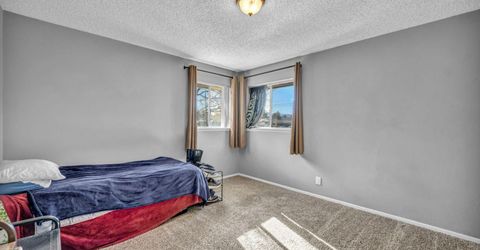 18 E Prater Way, Sparks, NV 89431 Photo