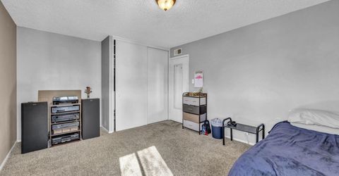 18 E Prater Way, Sparks, NV 89431 Photo