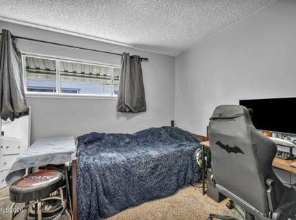 18 E Prater Way, Sparks, NV 89431 Photo