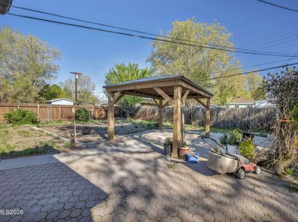 18 E Prater Way, Sparks, NV 89431 Photo