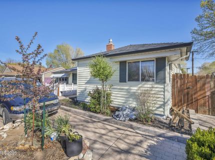 18 E Prater Way, Sparks, NV 89431 Photo