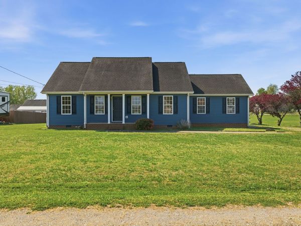 235 Homewood Dr , Murfreesboro, TN 37127