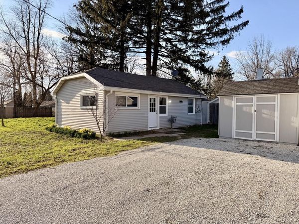 W1038 Geranium ROAD, Genoa City, WI 53128