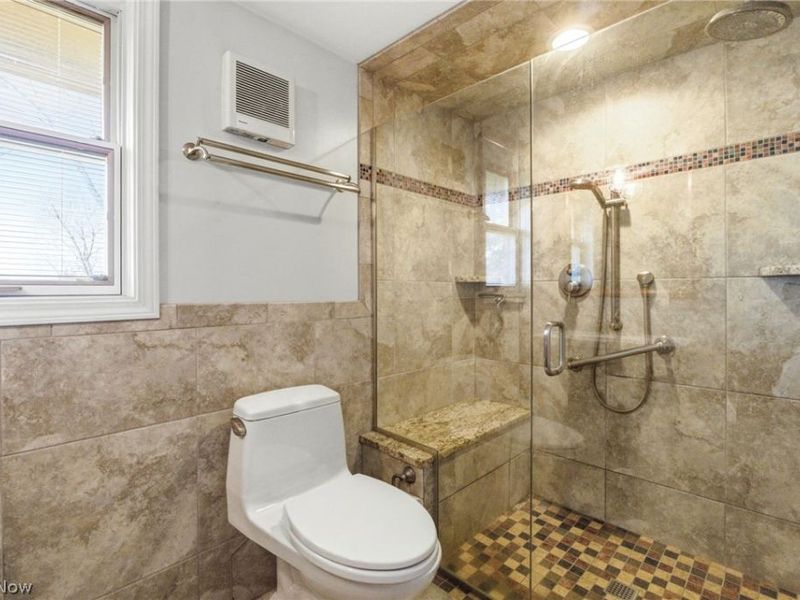 29319 Cresthaven Drive, Willowick, OH 44095 Photo 19