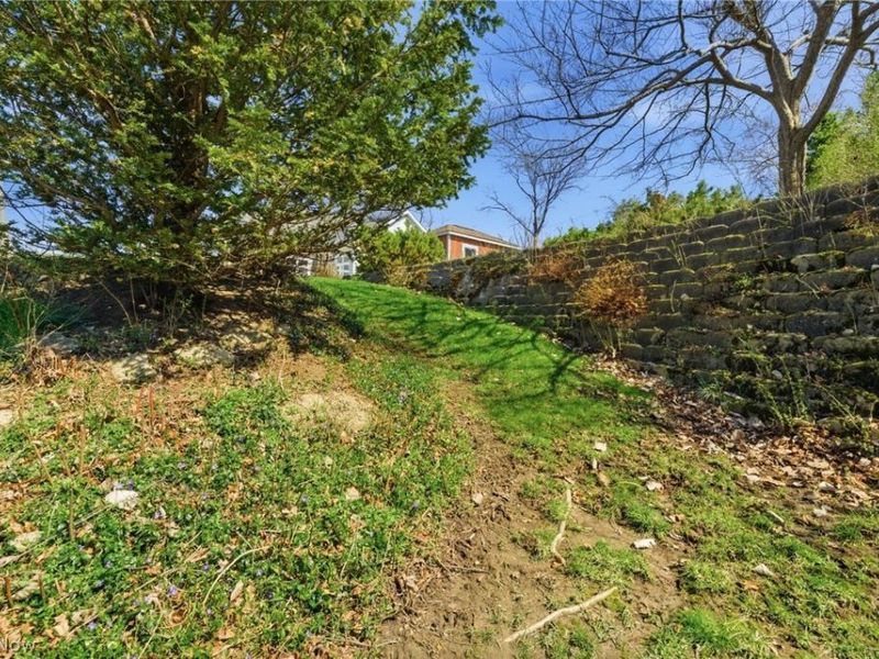 29319 Cresthaven Drive, Willowick, OH 44095 Photo 35