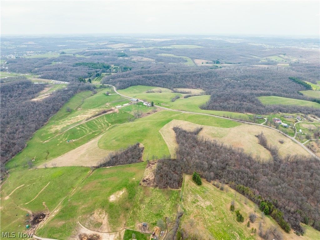 6760 SR-516 NW, Dundee, OH 44624