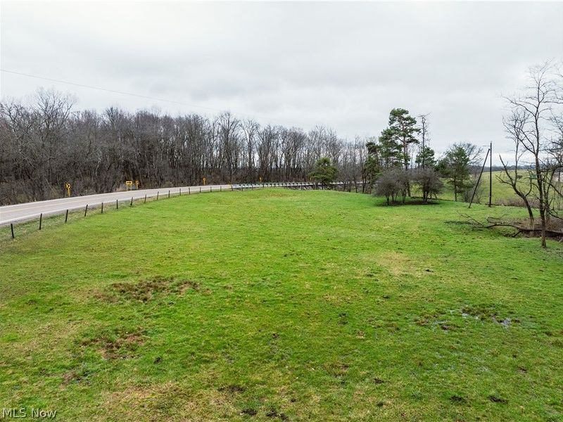 SR-516 NW, Dundee, OH 44624 Photo 1