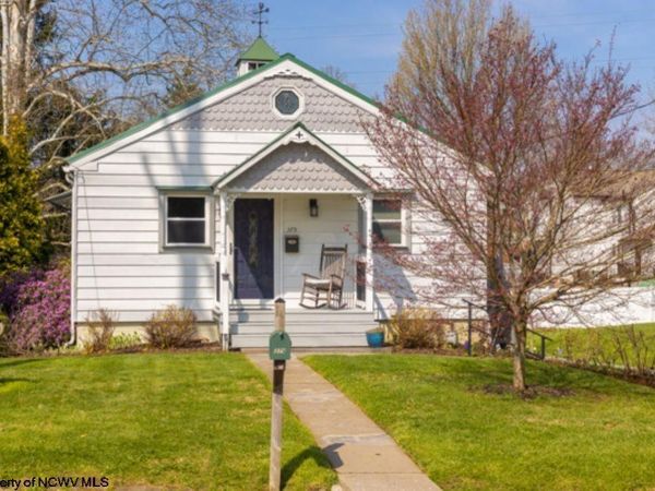 379 Laurel Street, Morgantown, WV 26505