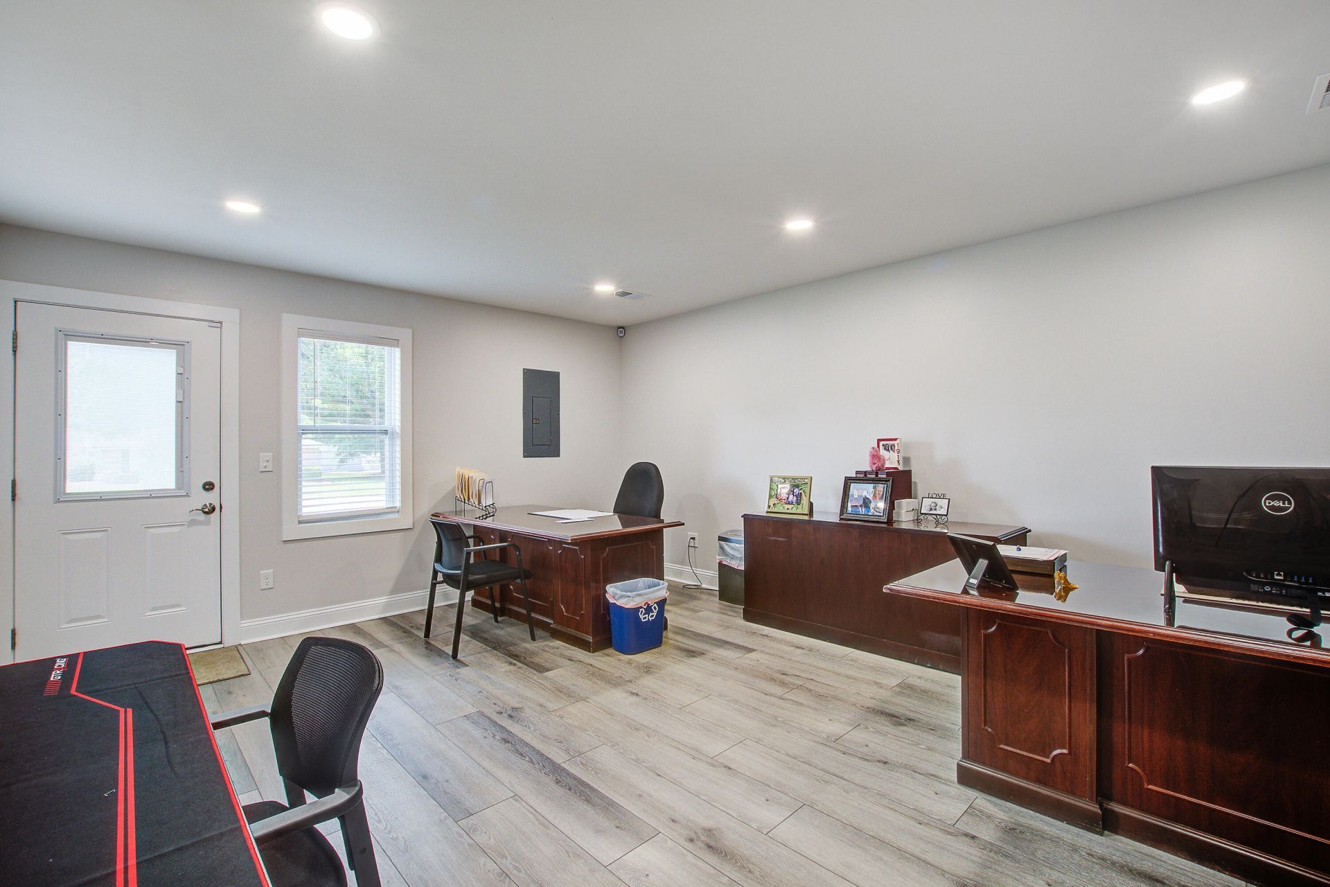 500 N Pine Street Photo 17