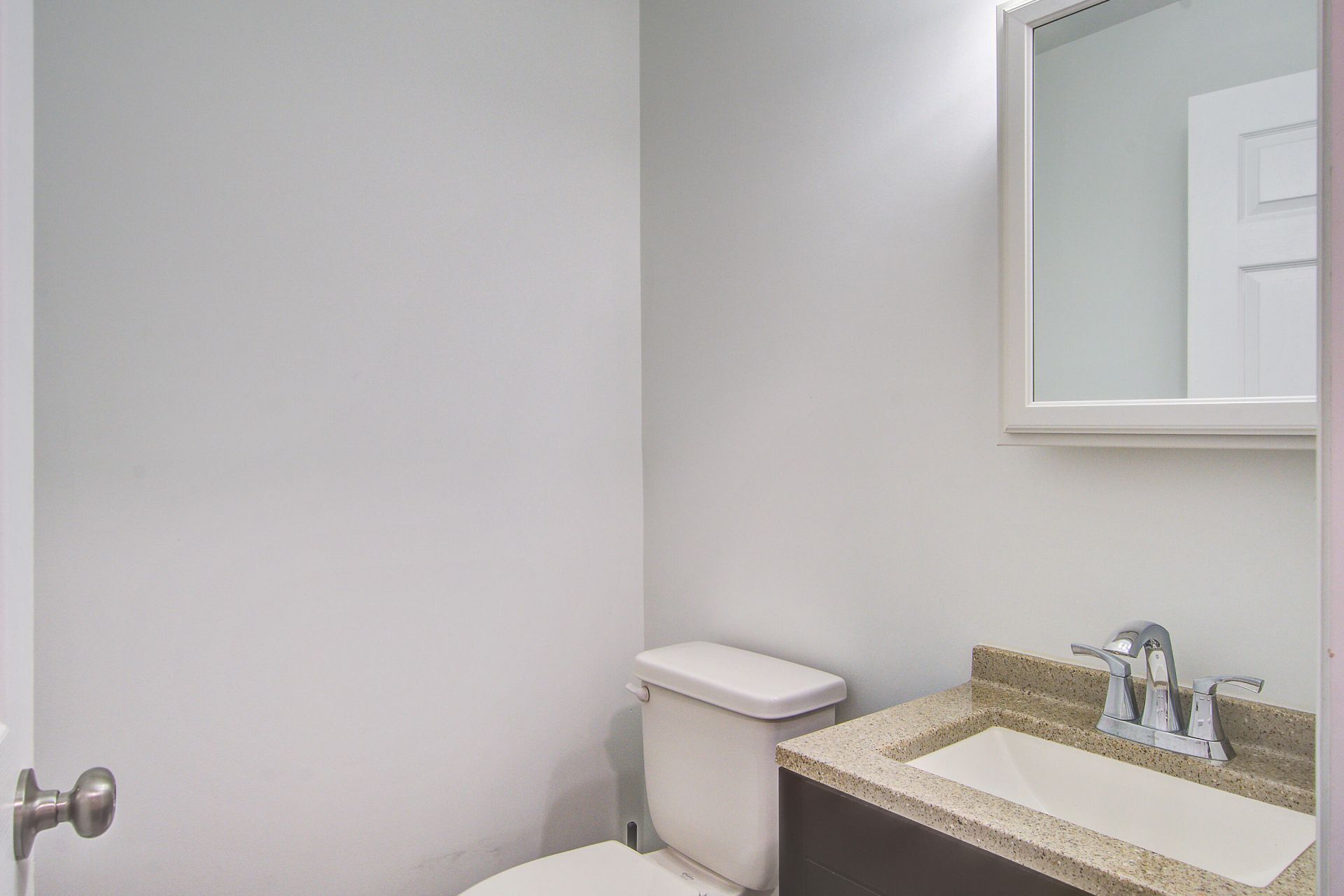 500 N Pine Street Photo 19