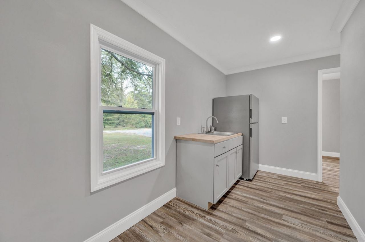 500 N Pine Street Photo 39