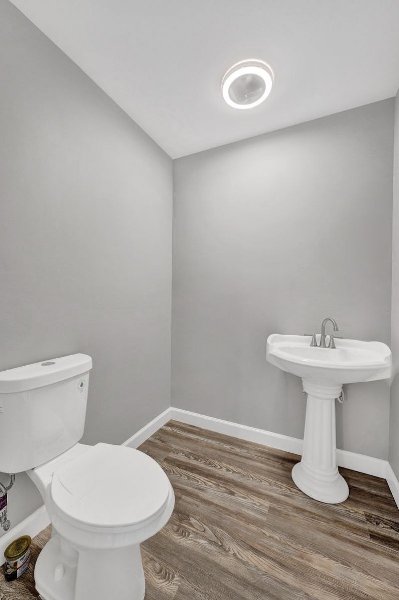 500 N Pine Street Photo 49