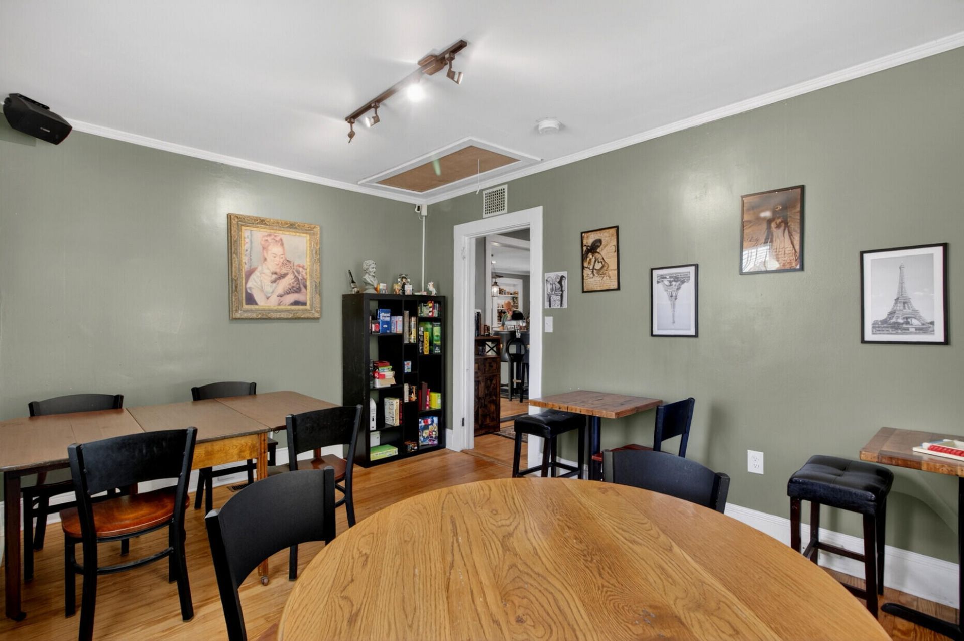 4840 Chateau Avenue Photo 18