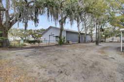 4840 Chateau Avenue photo 4