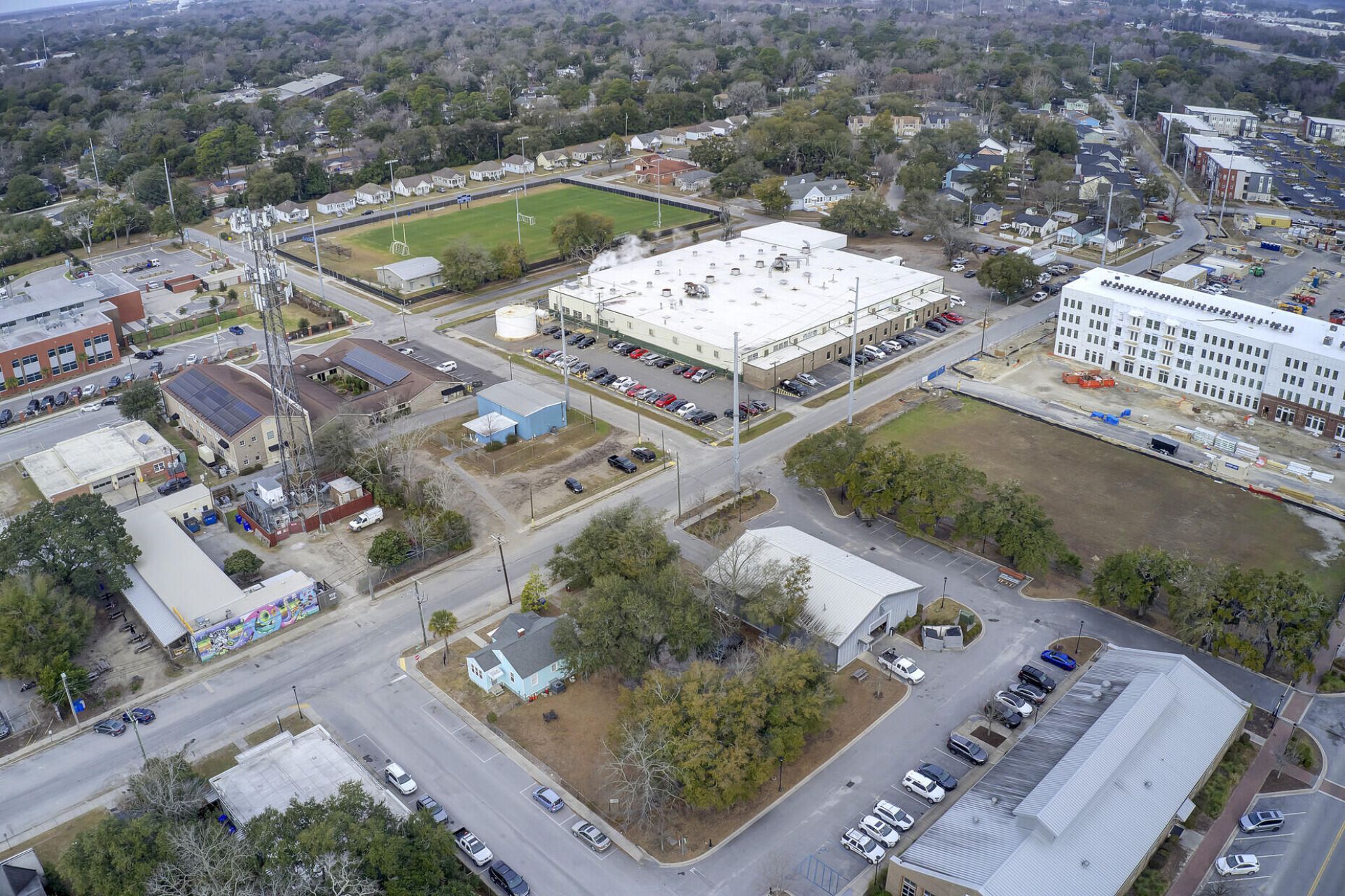 4840 Chateau Avenue Photo 6