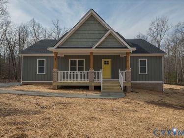 1164 Jefferson Highway , Louisa, VA 23093