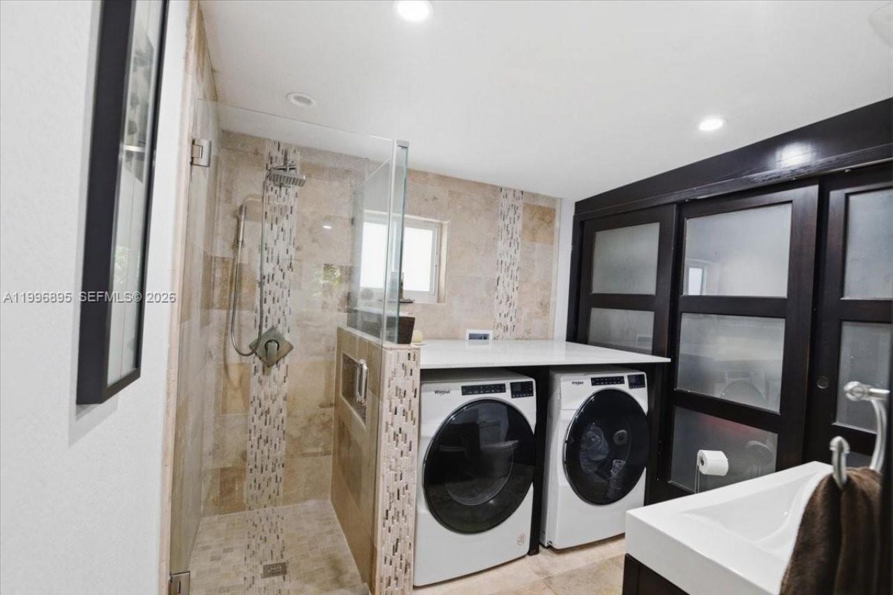 6133 SW 44th Ter, Miami, FL 33155 Photo