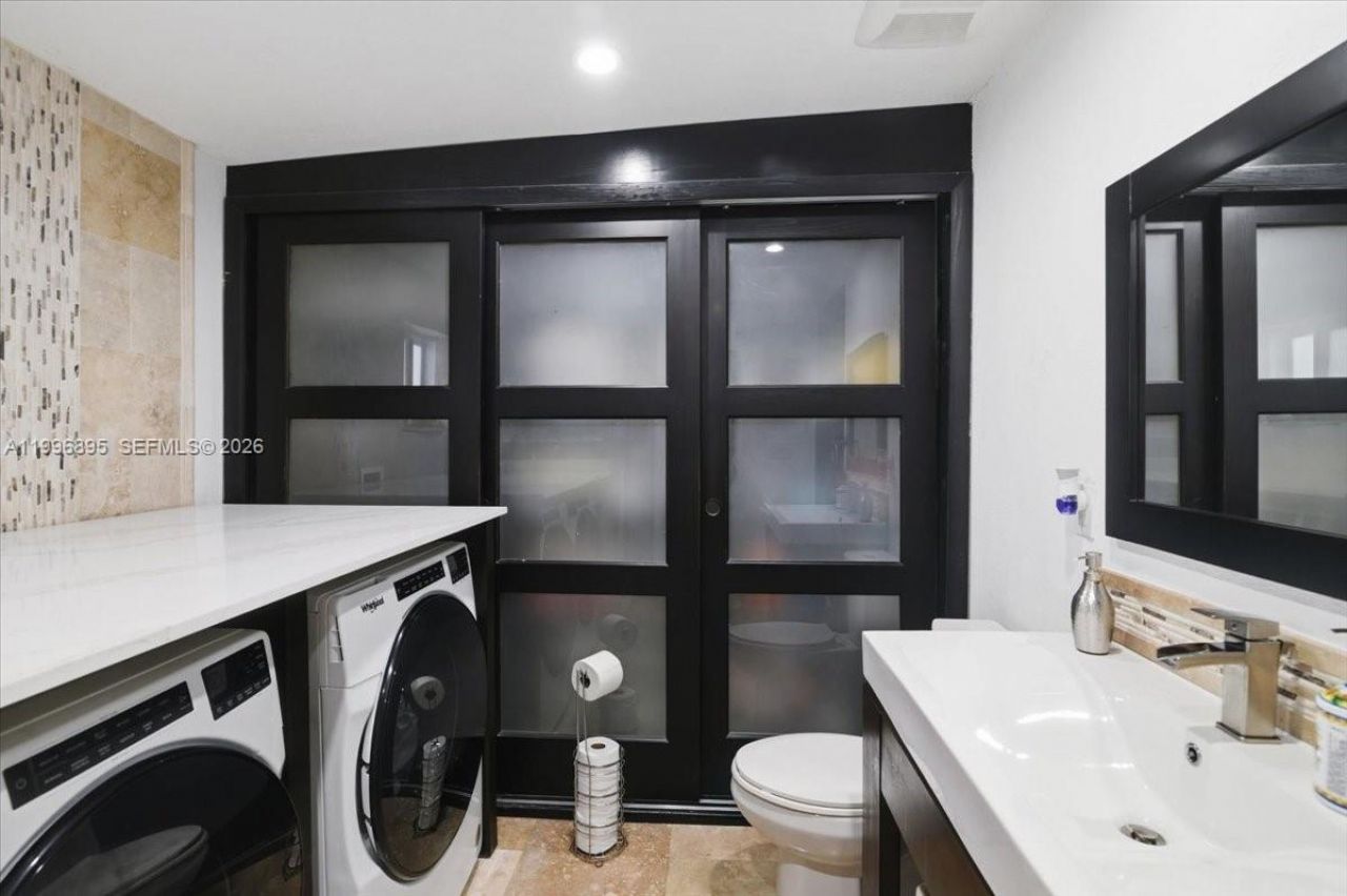 6133 SW 44th Ter, Miami, FL 33155 Photo