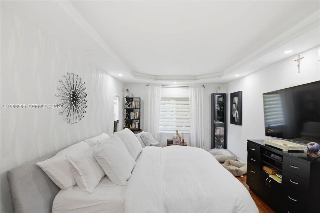 6133 SW 44th Ter, Miami, FL 33155 Photo