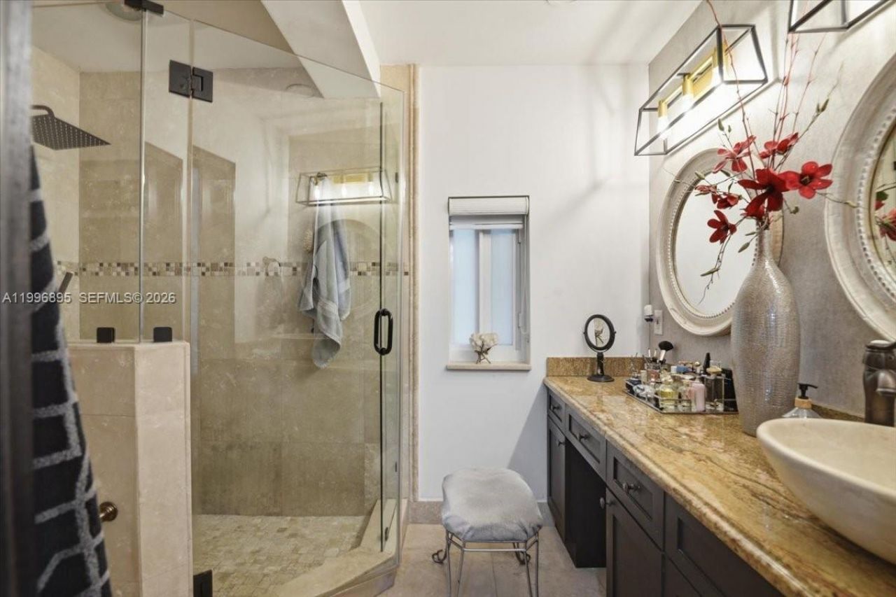 6133 SW 44th Ter, Miami, FL 33155 Photo