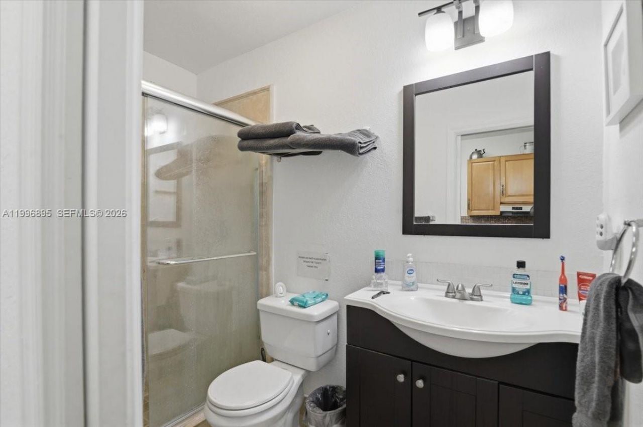 6133 SW 44th Ter, Miami, FL 33155 Photo