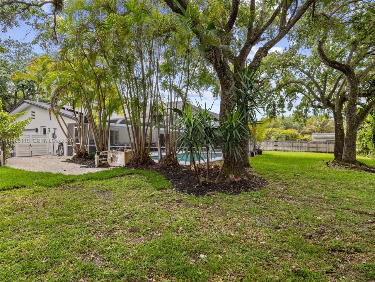 16400 SW 80th Ave, Palmetto Bay, FL 33157 Photo
