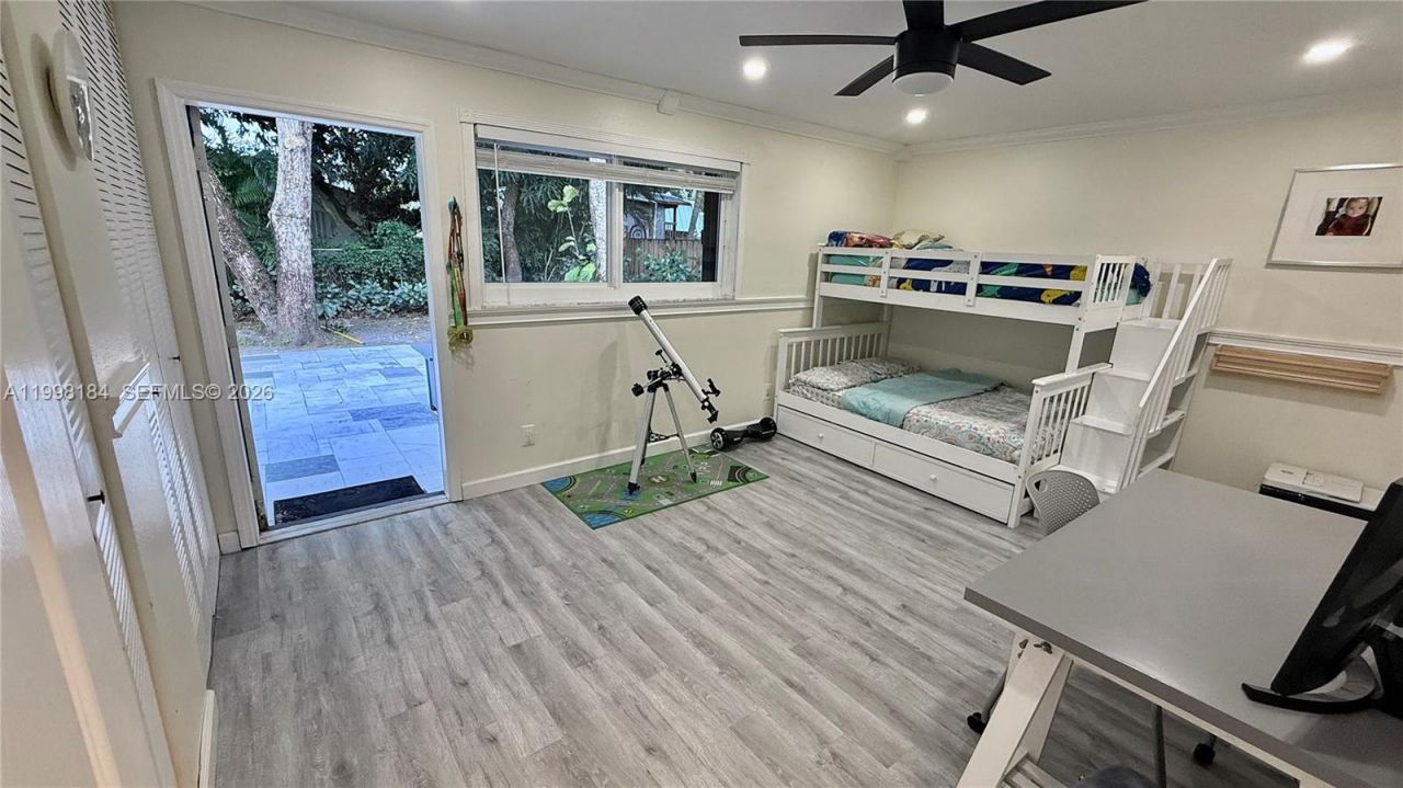 8404 SW 26th St, Davie, FL 33324 Photo