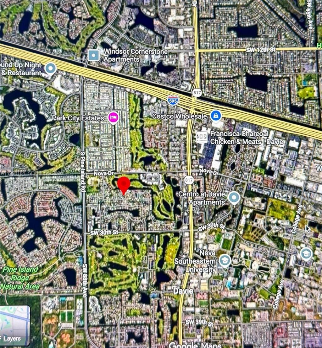 8404 SW 26th St, Davie, FL 33324 Photo