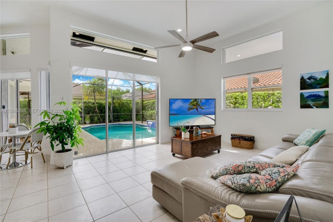 3085 Lakewood Cir , Weston, FL 33332 Photo