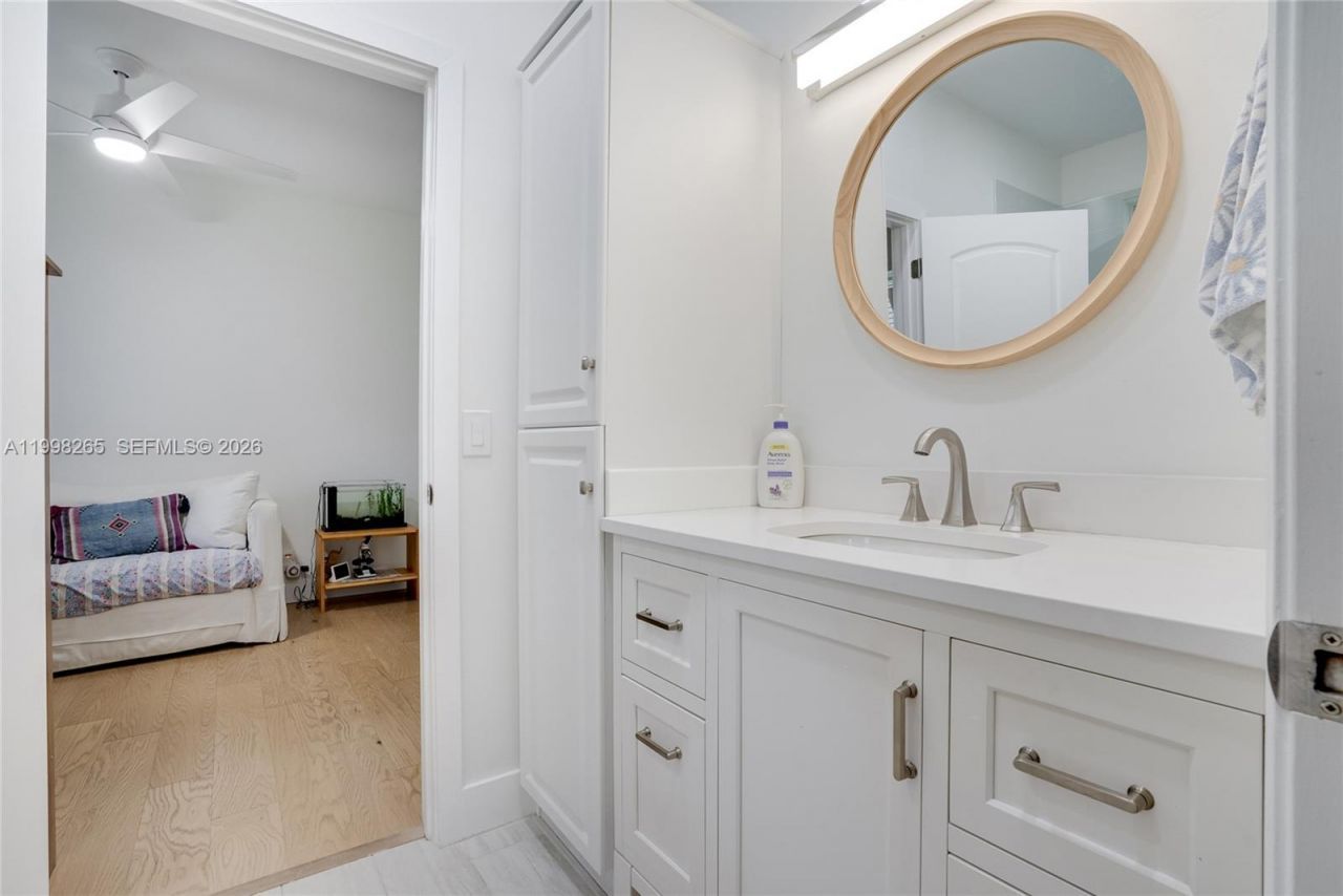 3085 Lakewood Cir , Weston, FL 33332 Photo