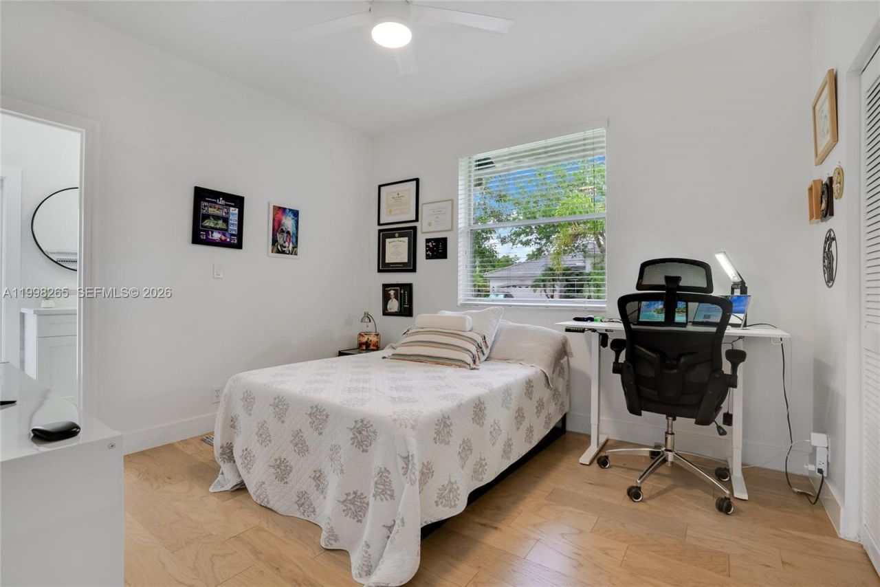 3085 Lakewood Cir , Weston, FL 33332 Photo