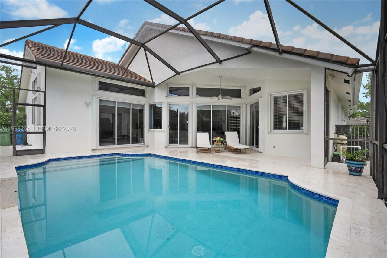 3085 Lakewood Cir , Weston, FL 33332 Photo