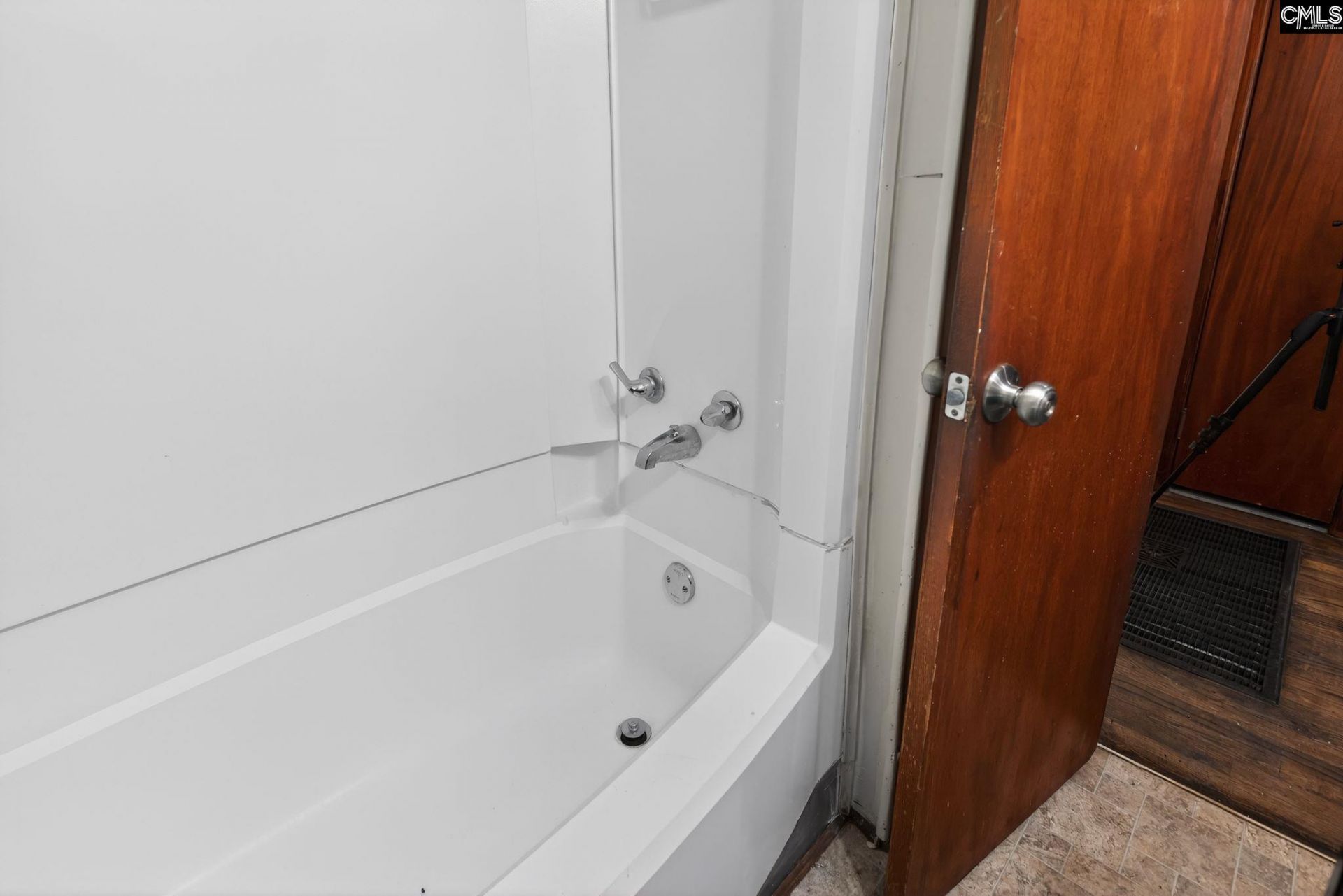 7528 Terry Street Photo 24