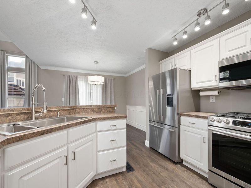 3377 Eastwoodlands Trail, Hilliard, OH 43026 Photo 14