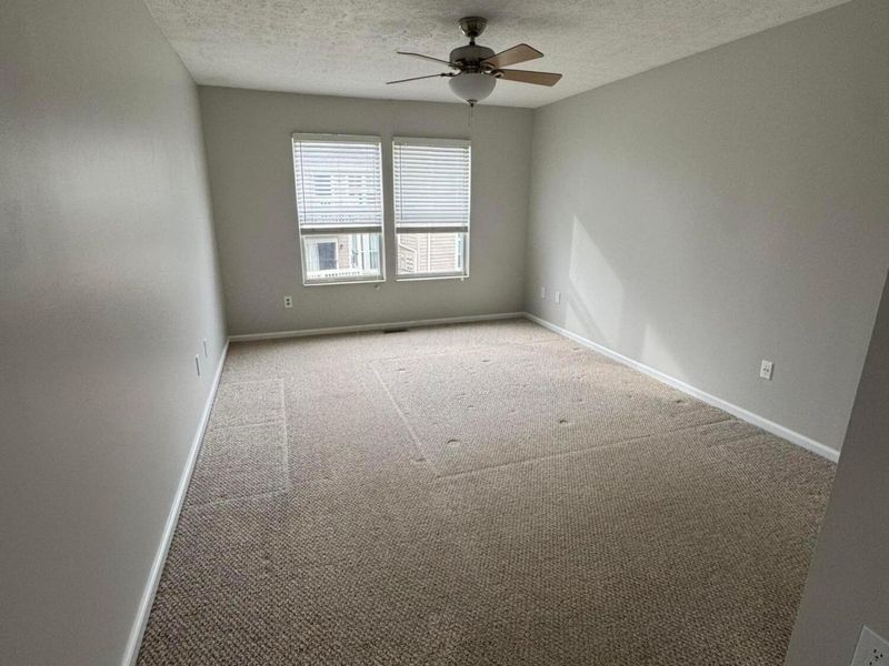 3377 Eastwoodlands Trail , Hilliard, OH 43026 Photo 3